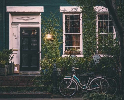 Buying a house, Tracey Quirk