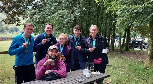 Mountaineers with medals